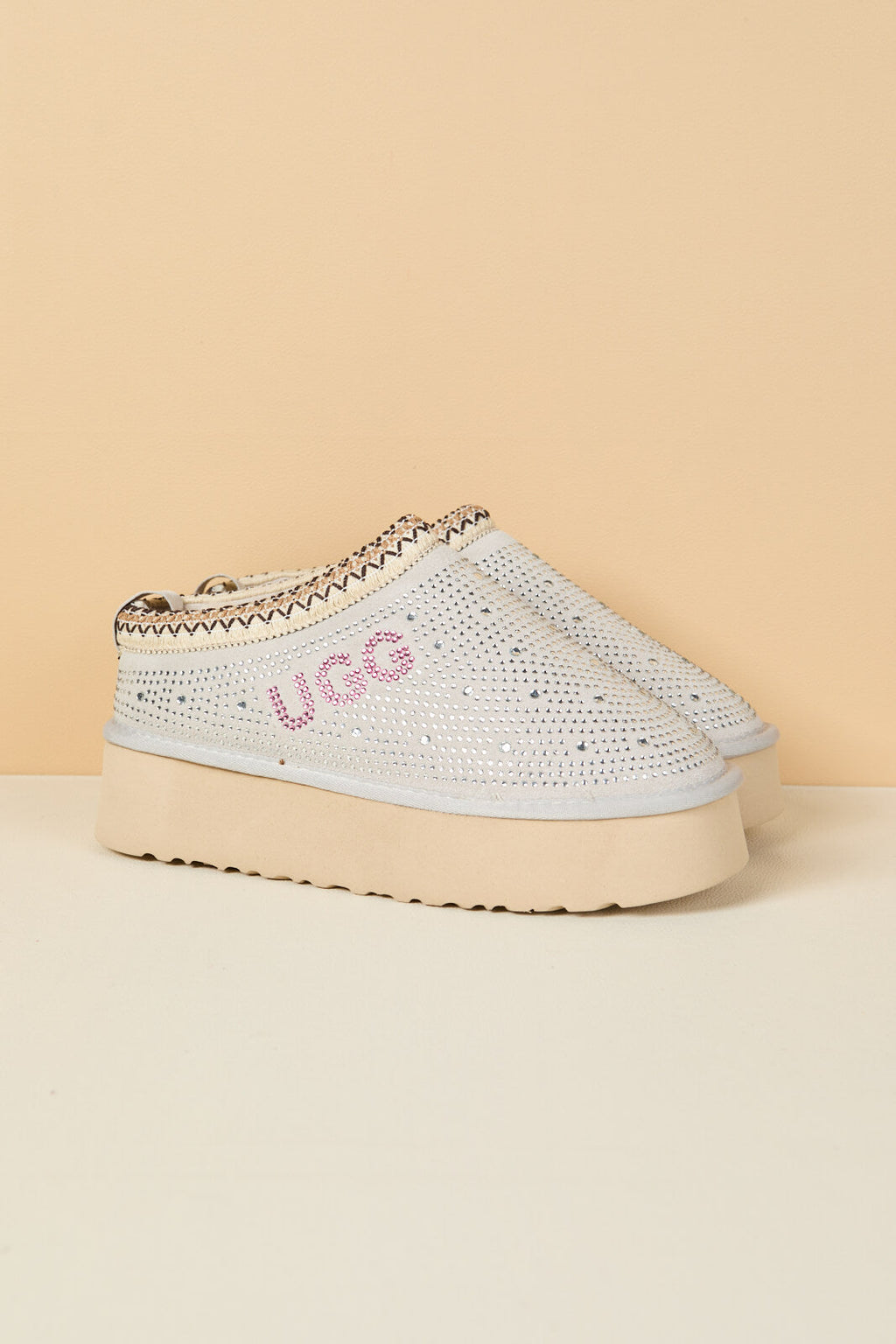 UGG Tassie Swifty Diamond Platform Boot - Gray