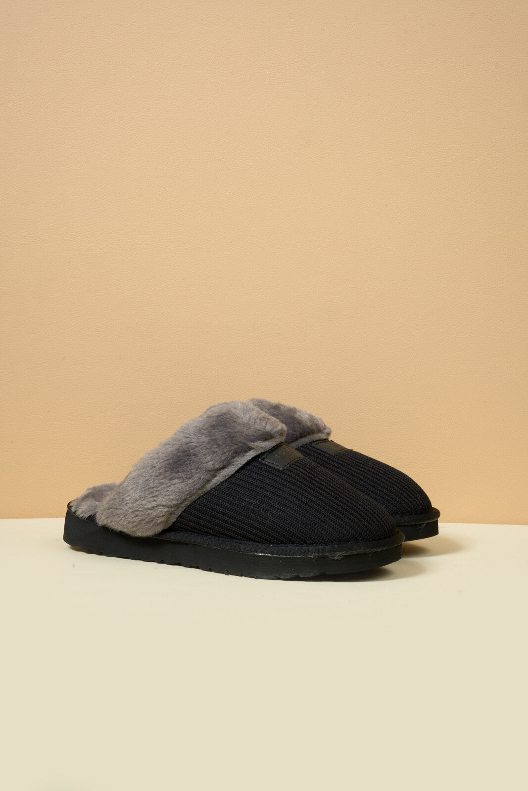 UGG Corduroy Knit Wool Blend Slipper - Charcoal