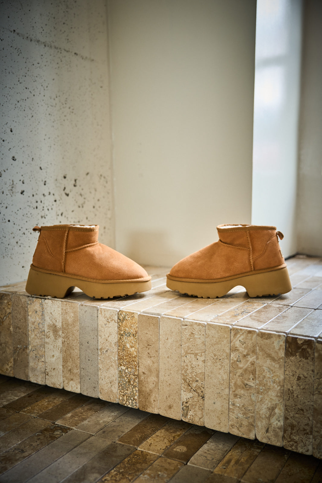 UGG Ultimate Platform Ankle Boots - Chestnut