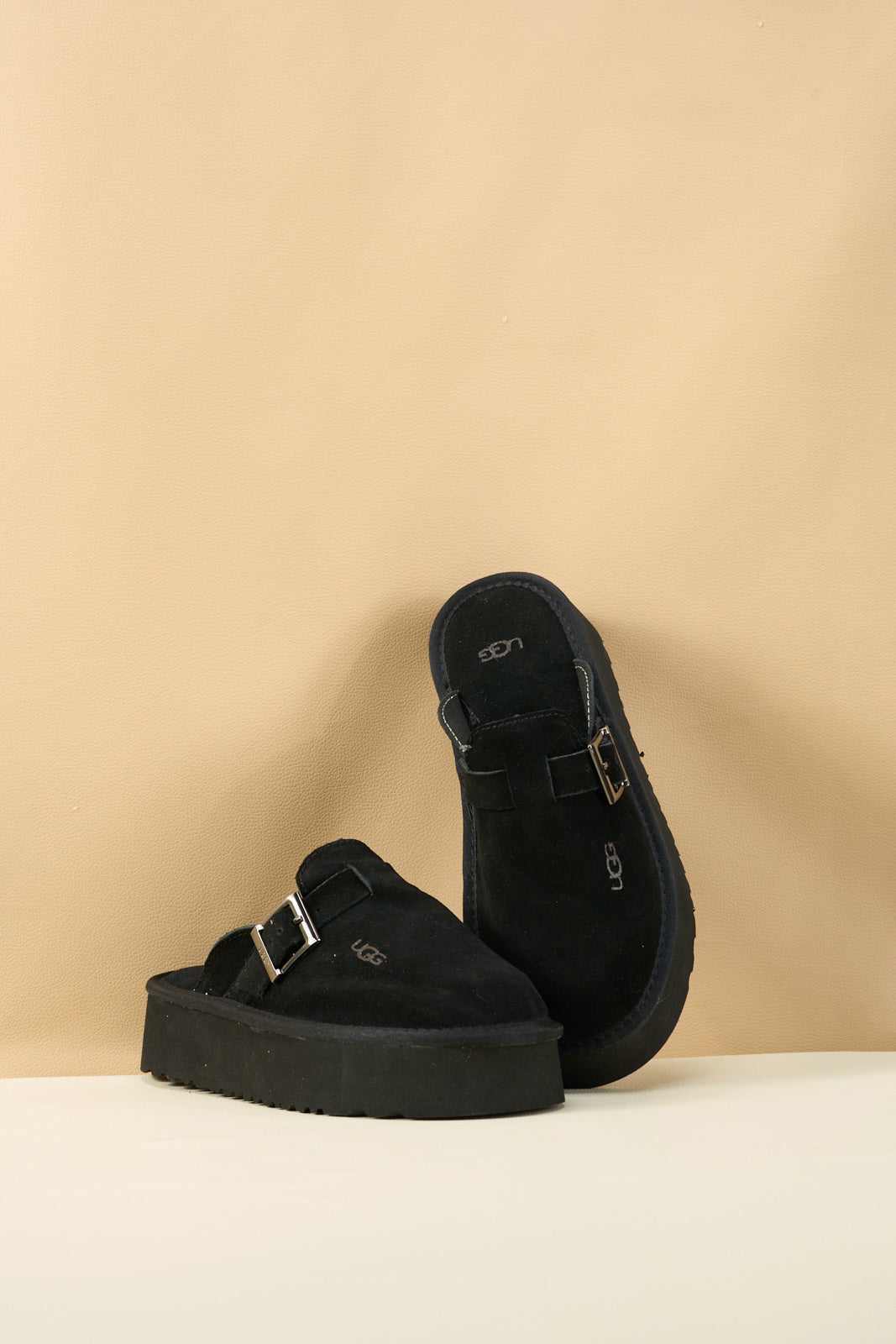 UGG Forever Iconic Platform Clog - Black