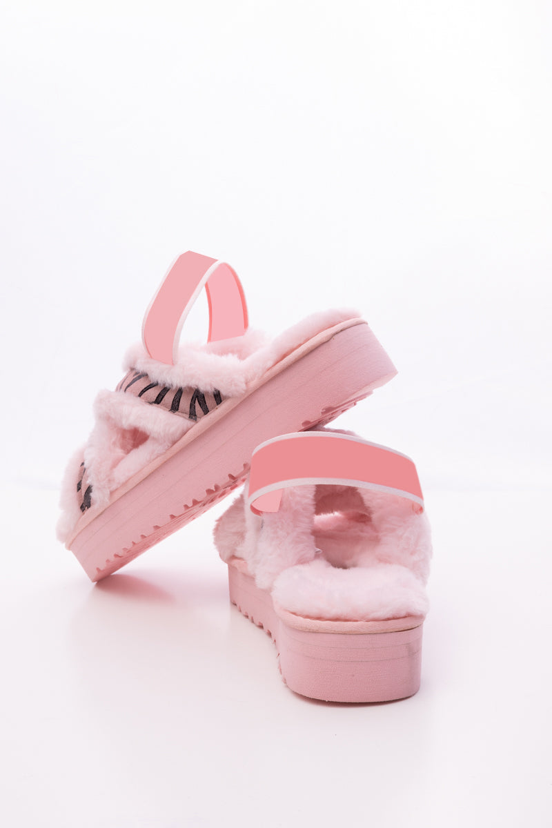 UGG Roar Wool-Lined Criss-Cross Strap Slipper - Pink