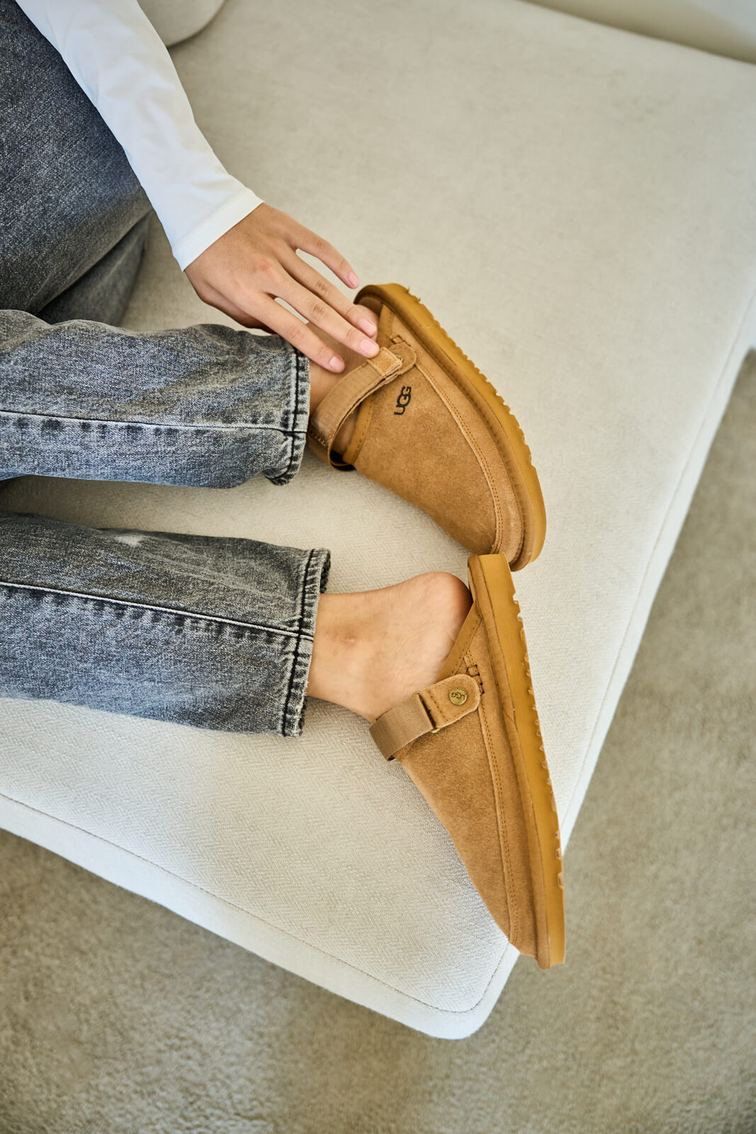 UGG Lyla Suede Slingback Scuff Slipper - Chestnut