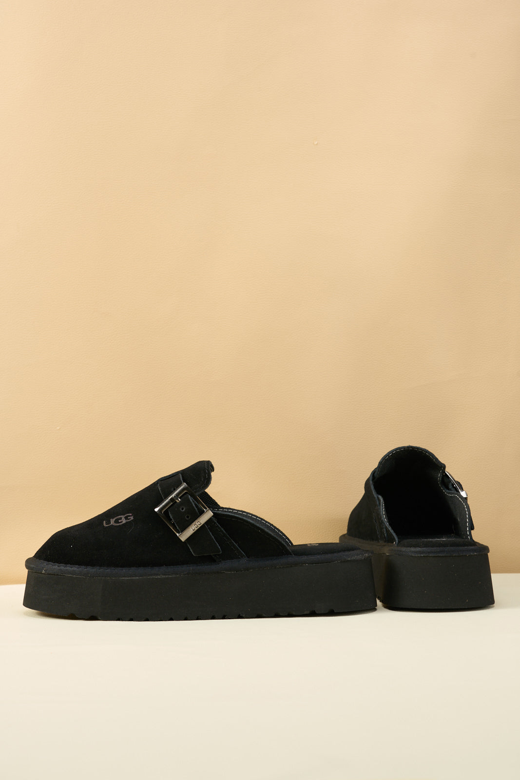 UGG Forever Iconic Platform Clog - Black