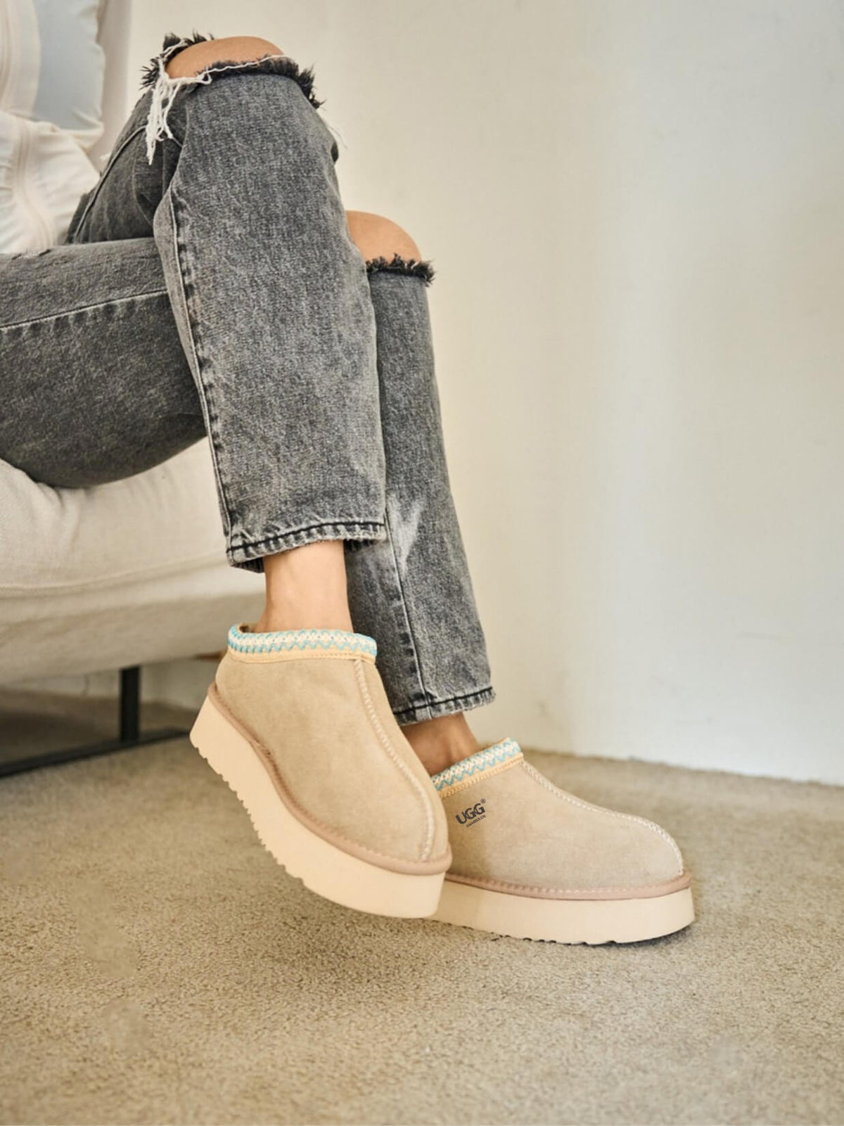 UGG Tazzy Mini Platform Low Ankle Slippers - Neutral