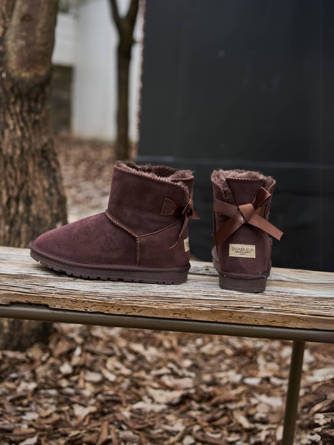 UGG Bailey Bow UGG Mini Boots - Chocolate