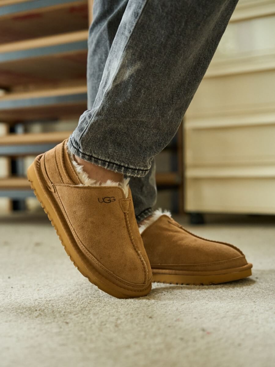 UGG Brisk Feels Wool Blend Slipper Boot - Chestnut
