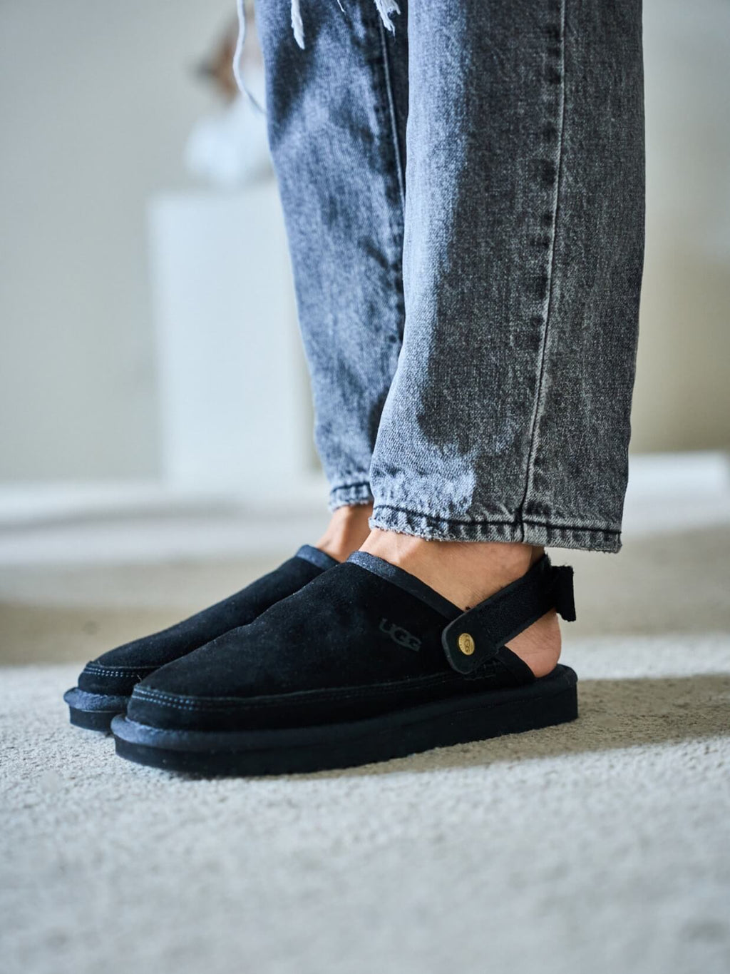 UGG Lyla Suede Slingback Scuff Slipper - Black