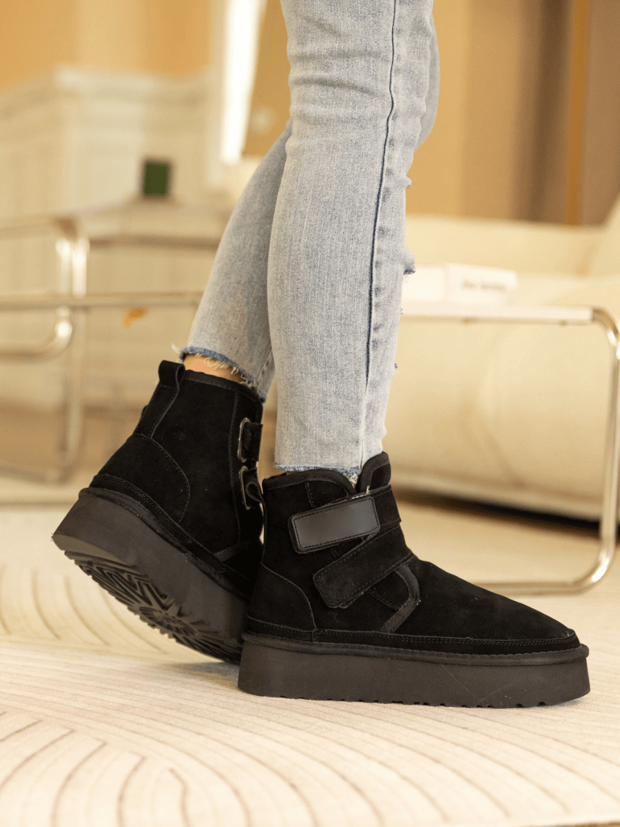 UGG Montford Wool-Lined Buckle Up Platform Boots – Black
