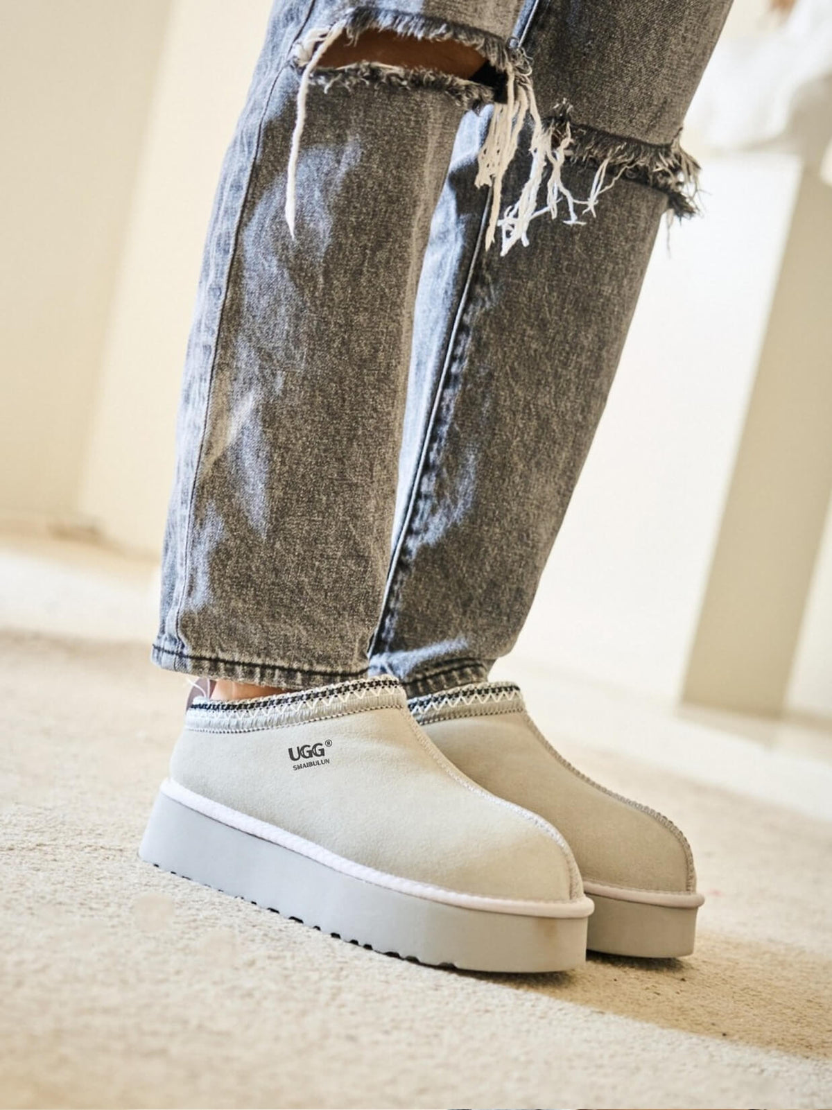 UGG Tassie X Tasman Platform Slipper Boot - Pale