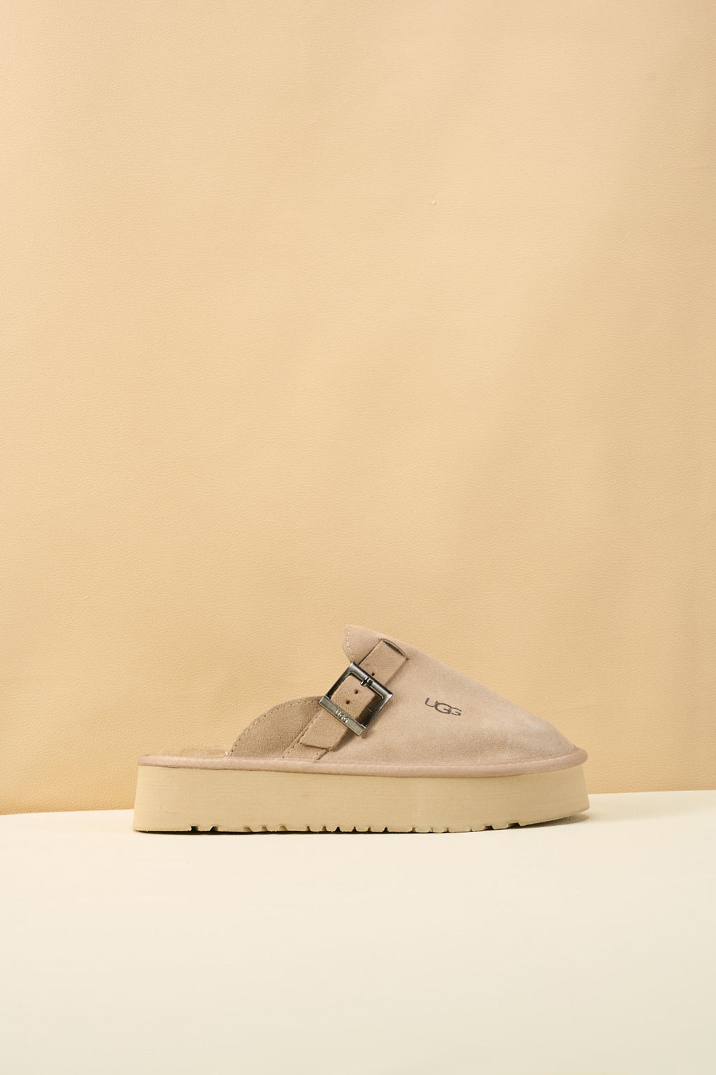 UGG Forever Iconic Platform Clog - Sand