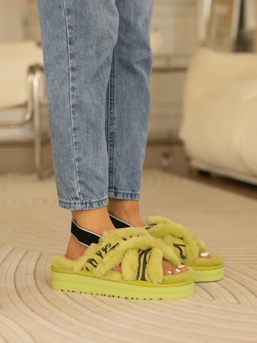 UGG Roar Wool-Lined Criss-Cross Strap Slipper - Green