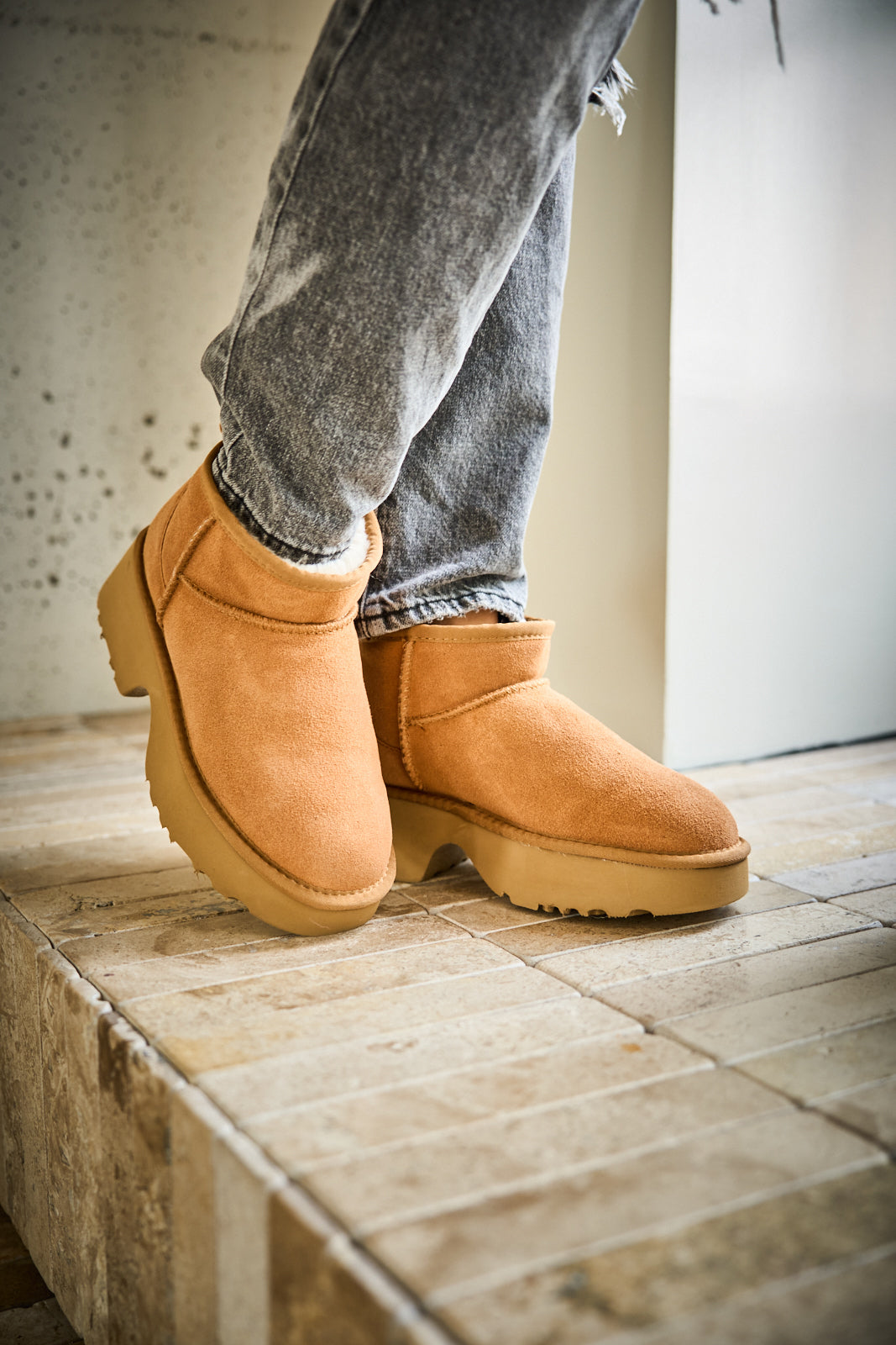 UGG Ultimate Platform Ankle Boots - Chestnut