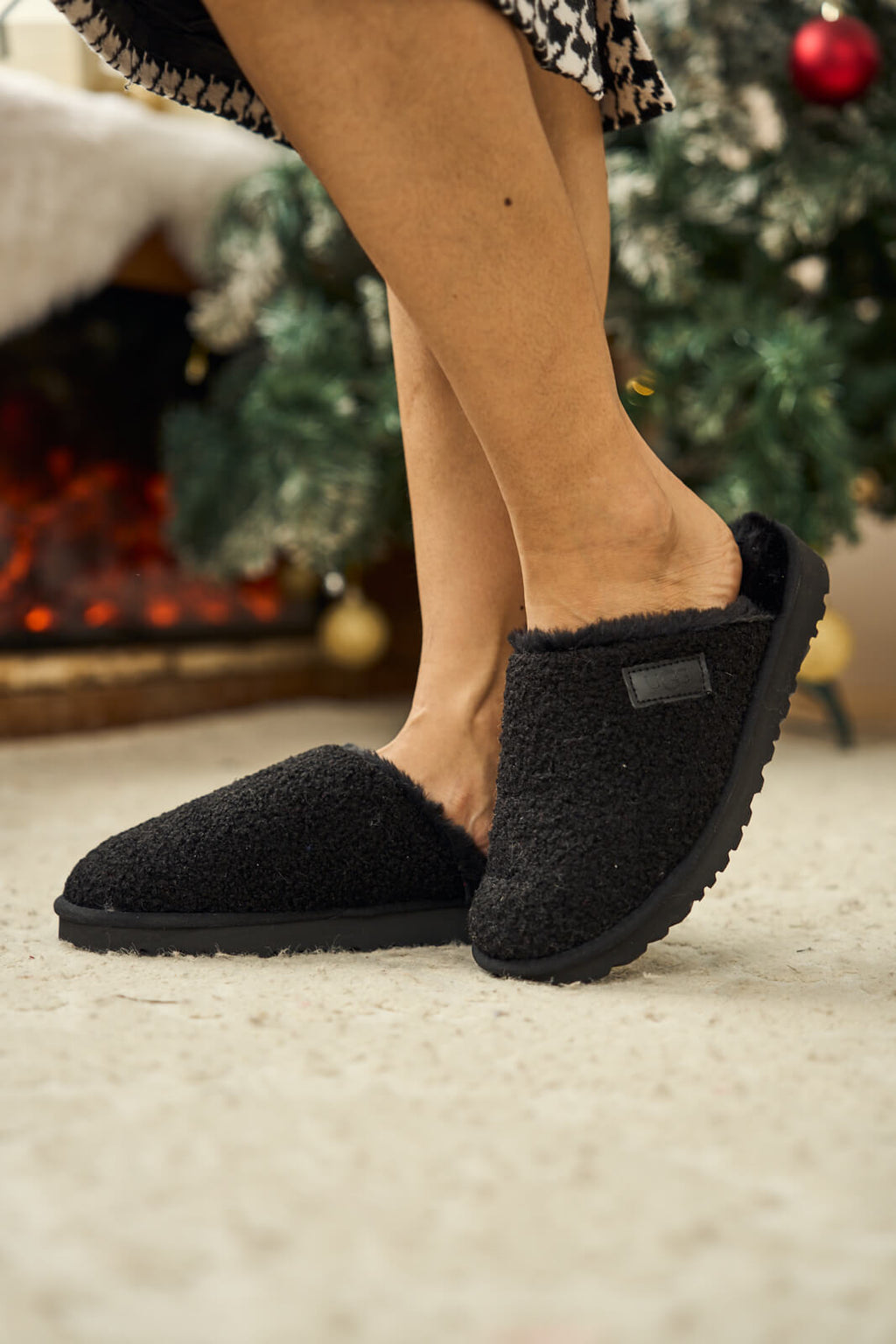 UGG Languorous Shepherd Blend Wool Slipper - Black