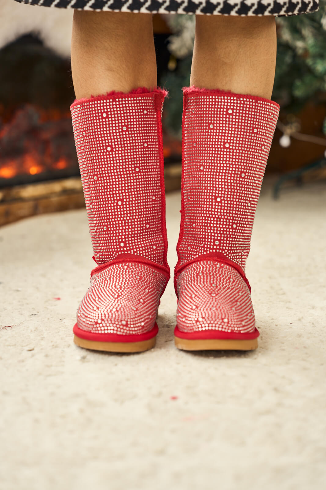 UGG Swifties Diamond Stage Ribbon Bows Suede Boots - Red
