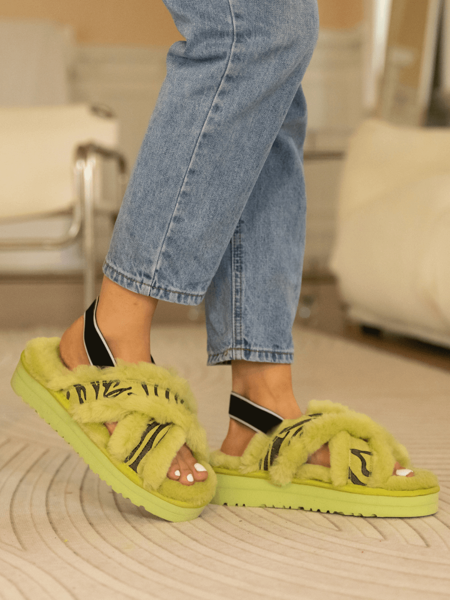 UGG Roar Wool-Lined Criss-Cross Strap Slipper - Green
