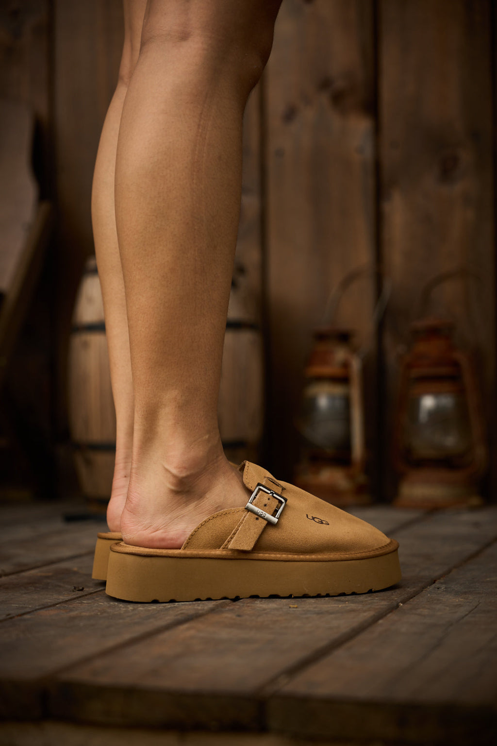 UGG Forever Iconic Platform Clog - Chestnut