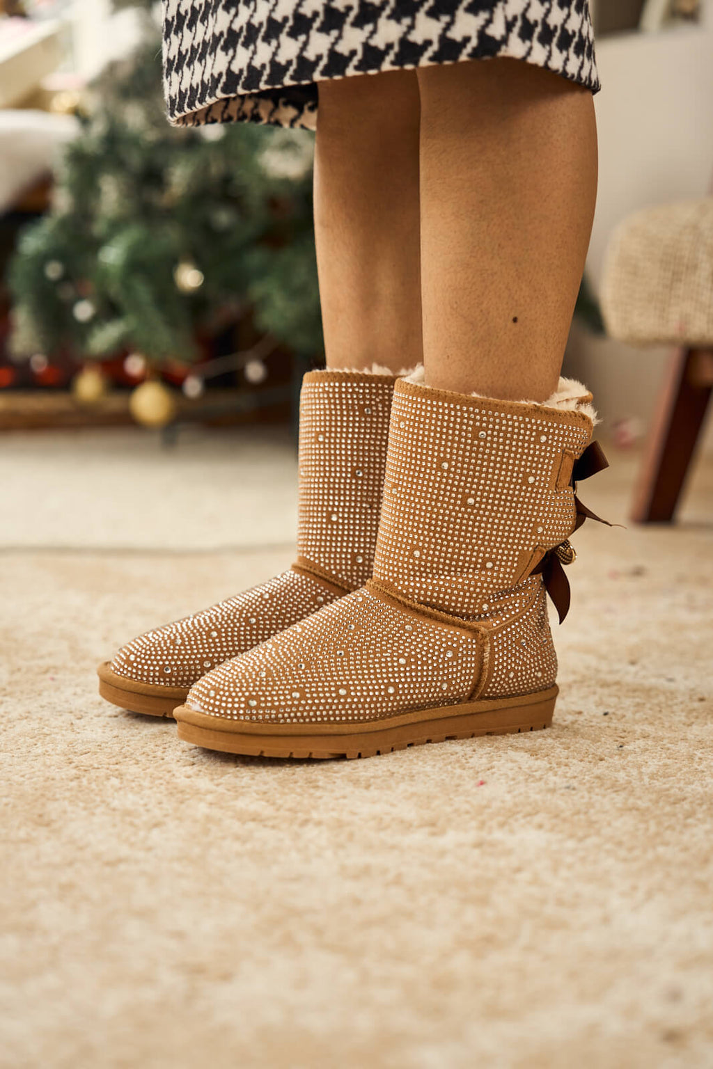 UGG Tay Tay Shine On Stage Diamond Bows Suede Boots - Chestnut