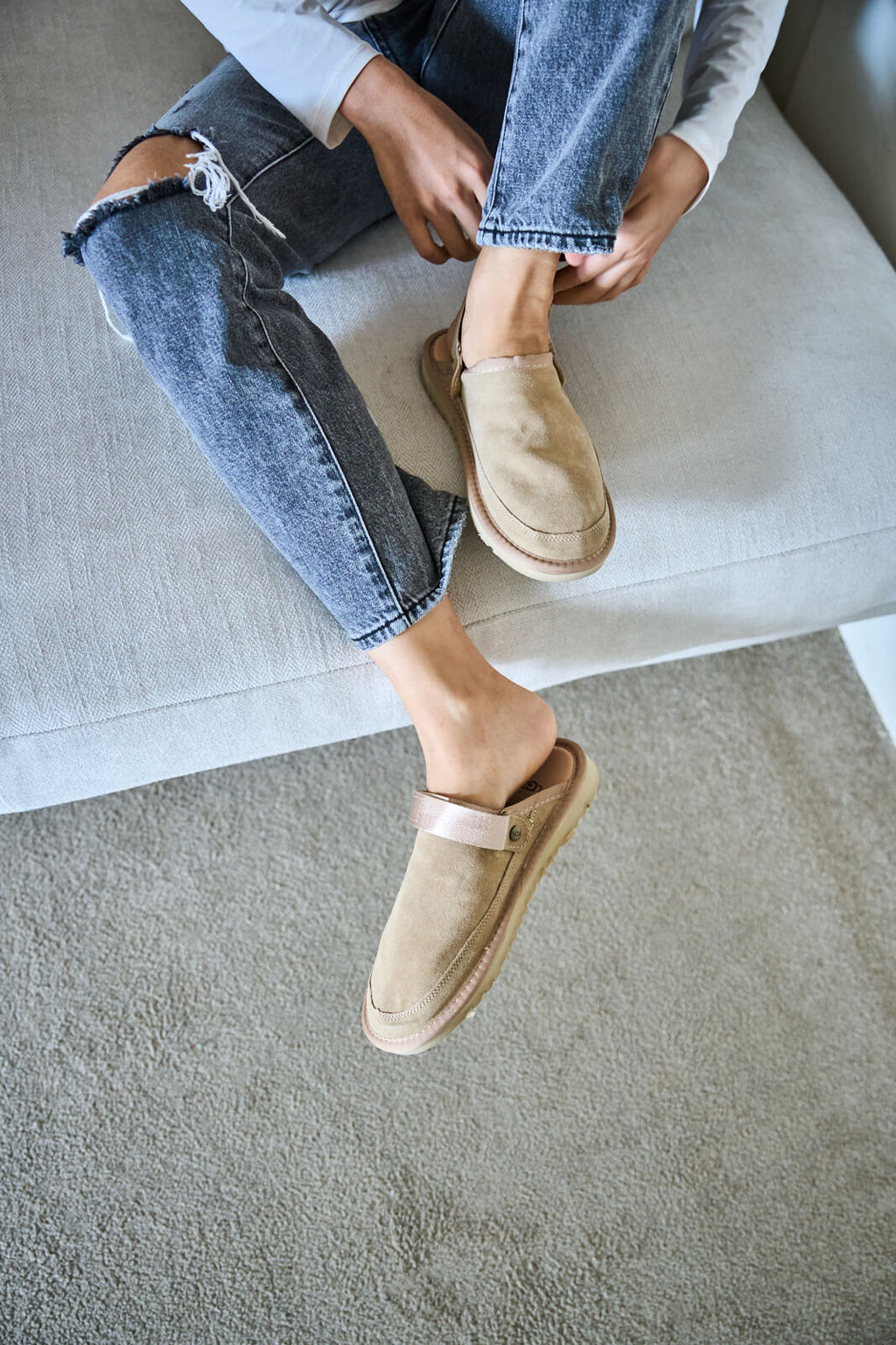 UGG Lyla Suede Slingback Scuff Slipper - Sand