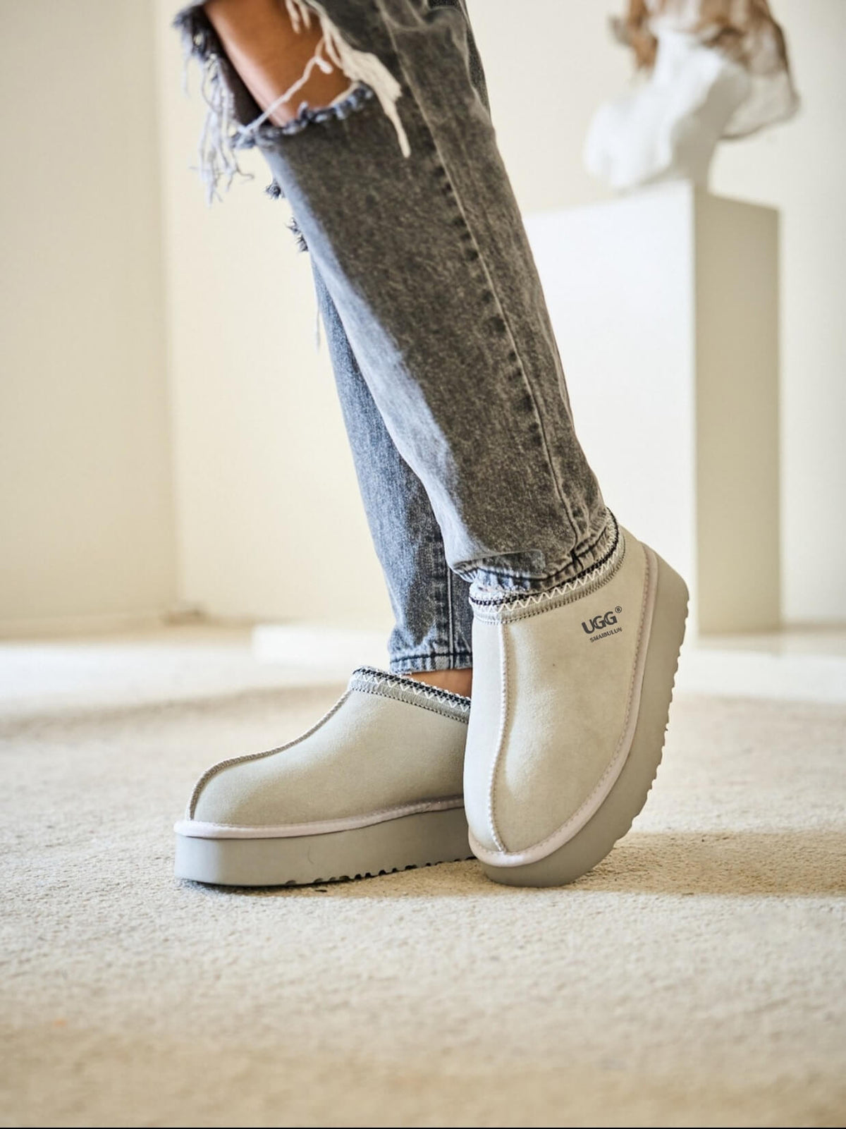 UGG Tassie X Tasman Platform Slipper Boot - Pale