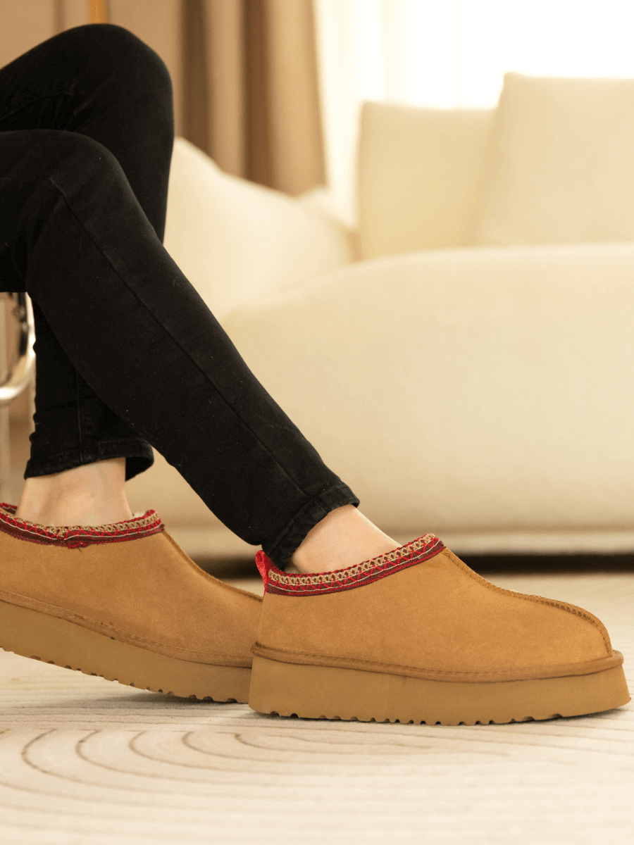 UGG Tazzy Mini Platform Low Ankle Slippers - Chestnut