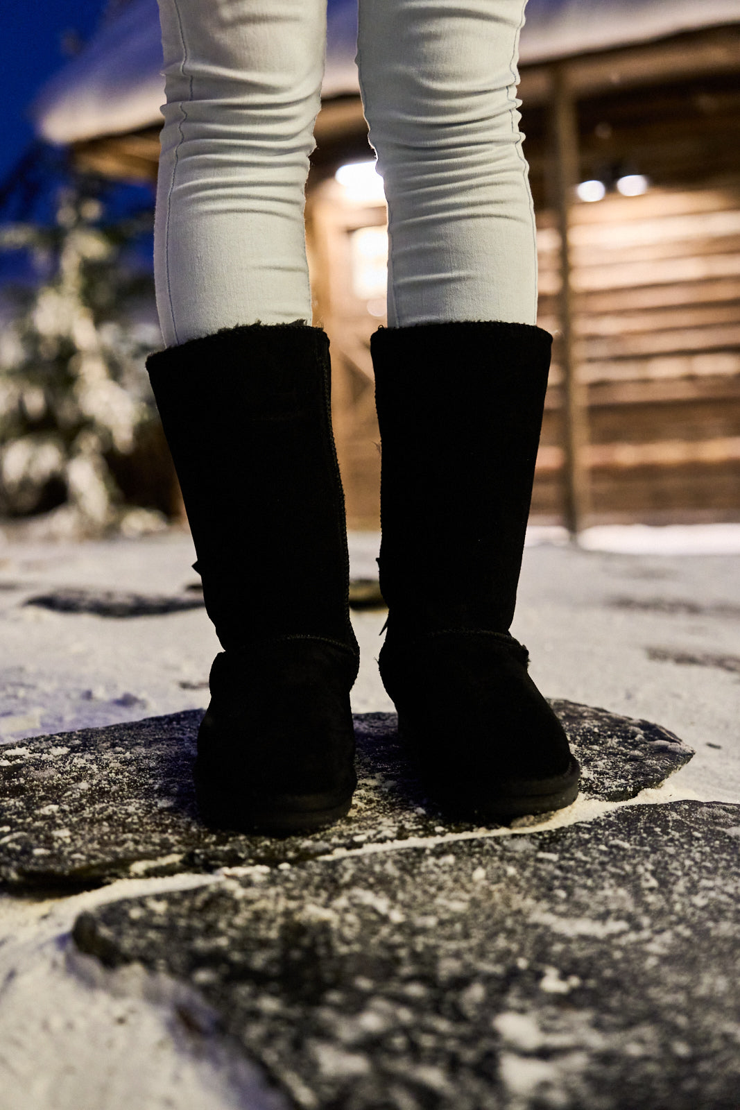 UGG Tri Ribbon Bow Suede Boots - Black