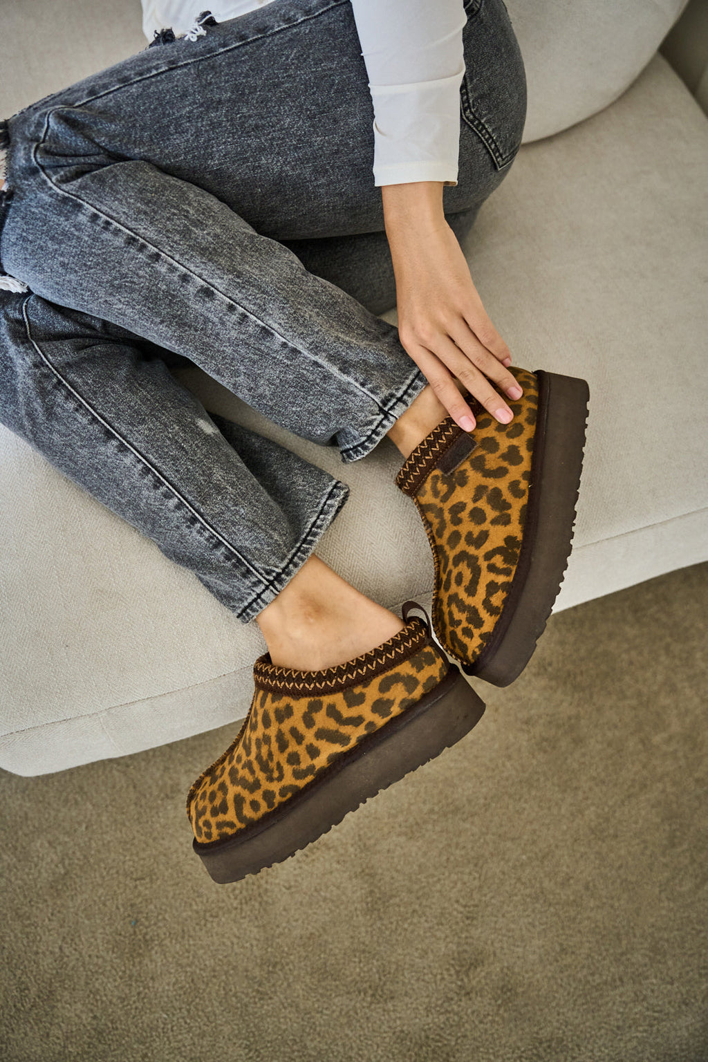 UGG Tassie X Tasman Platform Slipper Boot - Cheetah