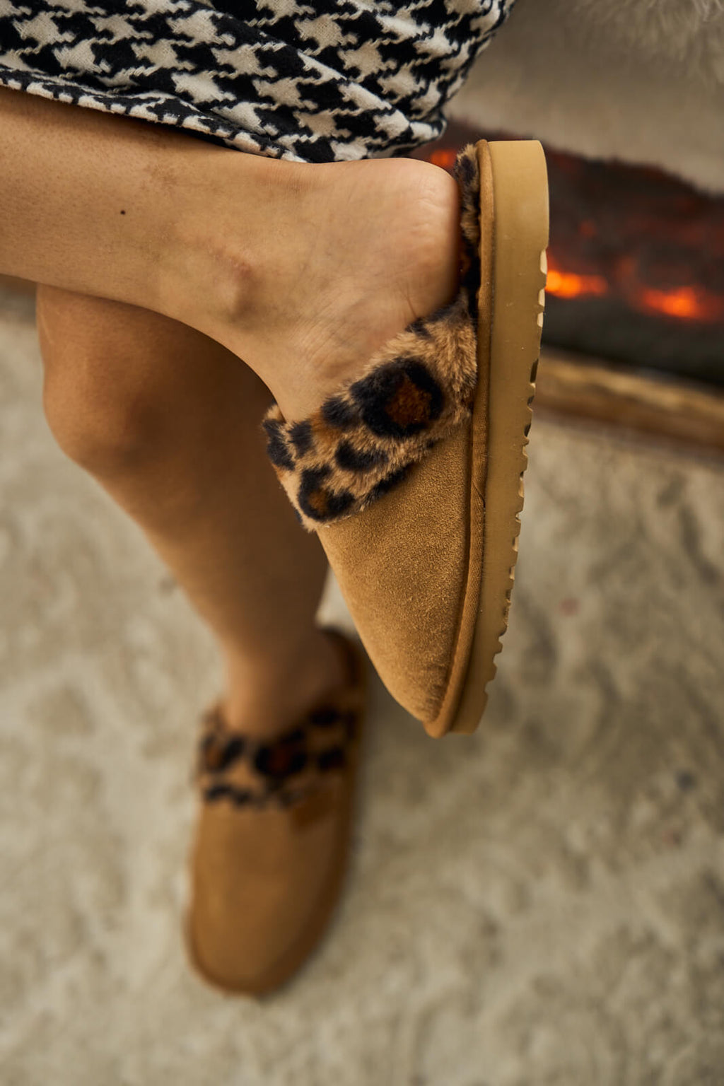 UGG Wild Whisper Animal Wool-Lined Slipper - Chestnut