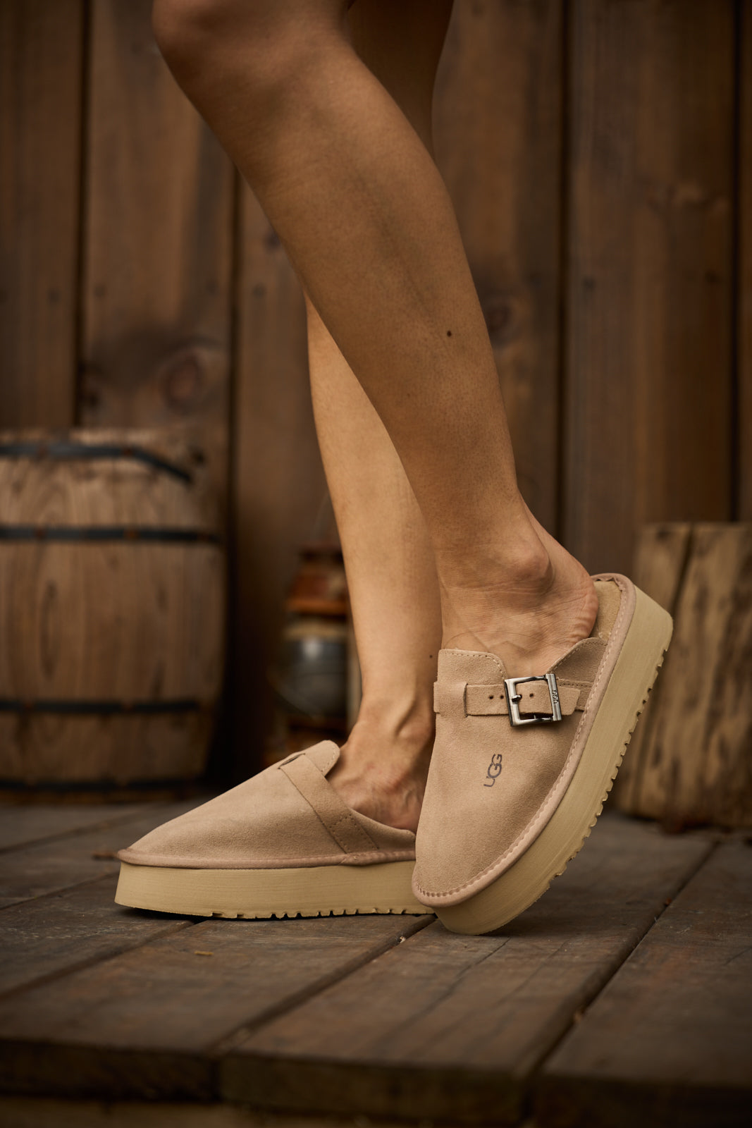 UGG Forever Iconic Platform Clog - Sand
