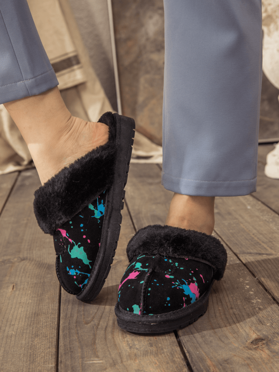 UGG Faux-Fur-Lined Suede Upper Slipper - Black
