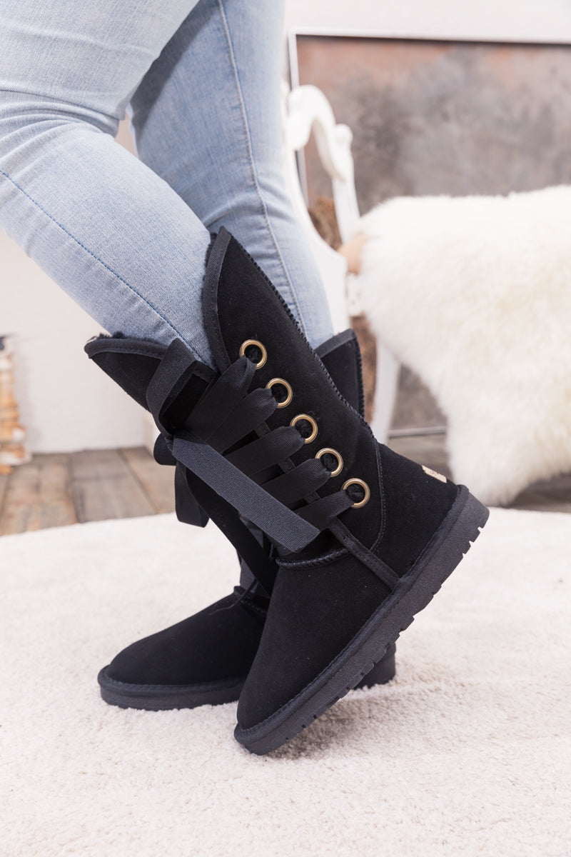 UGG Ribbon Lace-Up Faux Fur-lined Suede Boot - Black