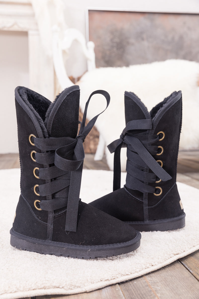 UGG Ribbon Lace-Up Faux Fur-lined Suede Boot - Black