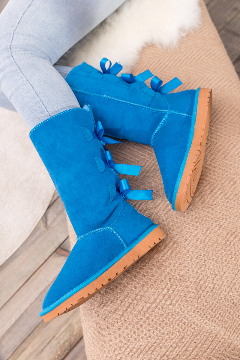 UGG Tri Ribbon Bow Suede Boots - Blue