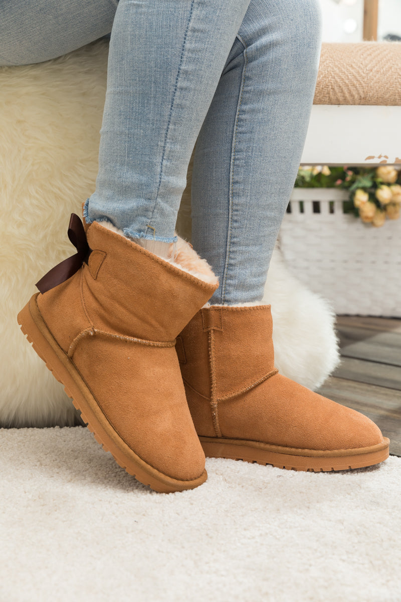 UGG Bailey Bow UGG Mini Boots - Chestnut