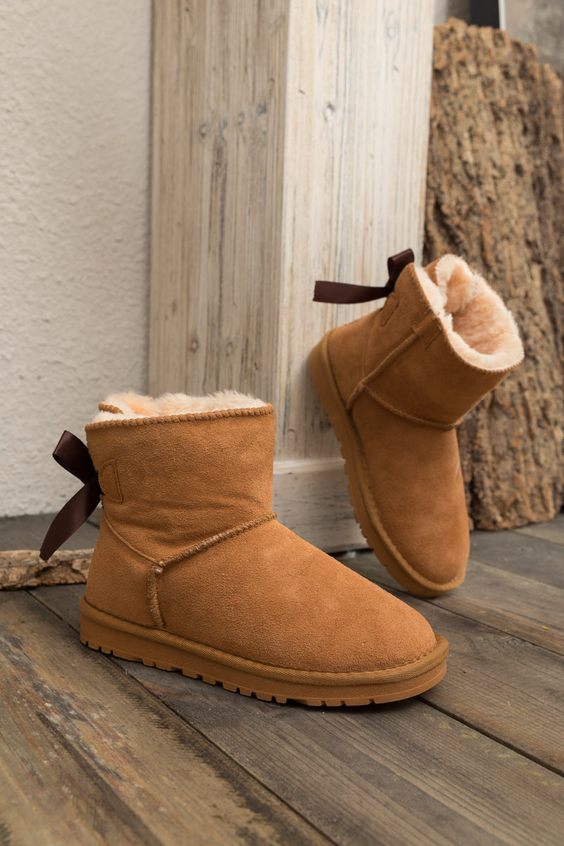 UGG Bailey Bow UGG Mini Boots - Chestnut
