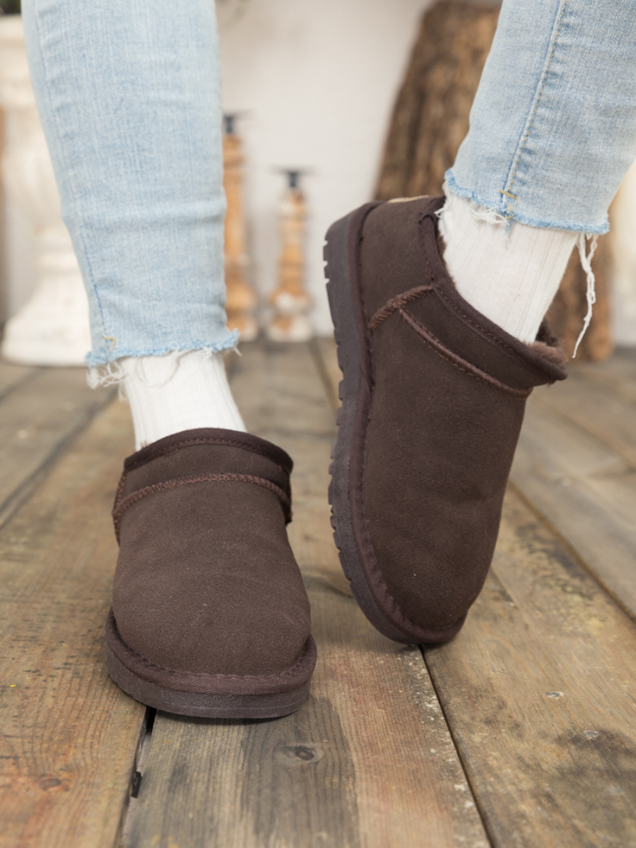 UGG Faux-Fur-Lined Suede Tasman Ankle Boot - Chocolate