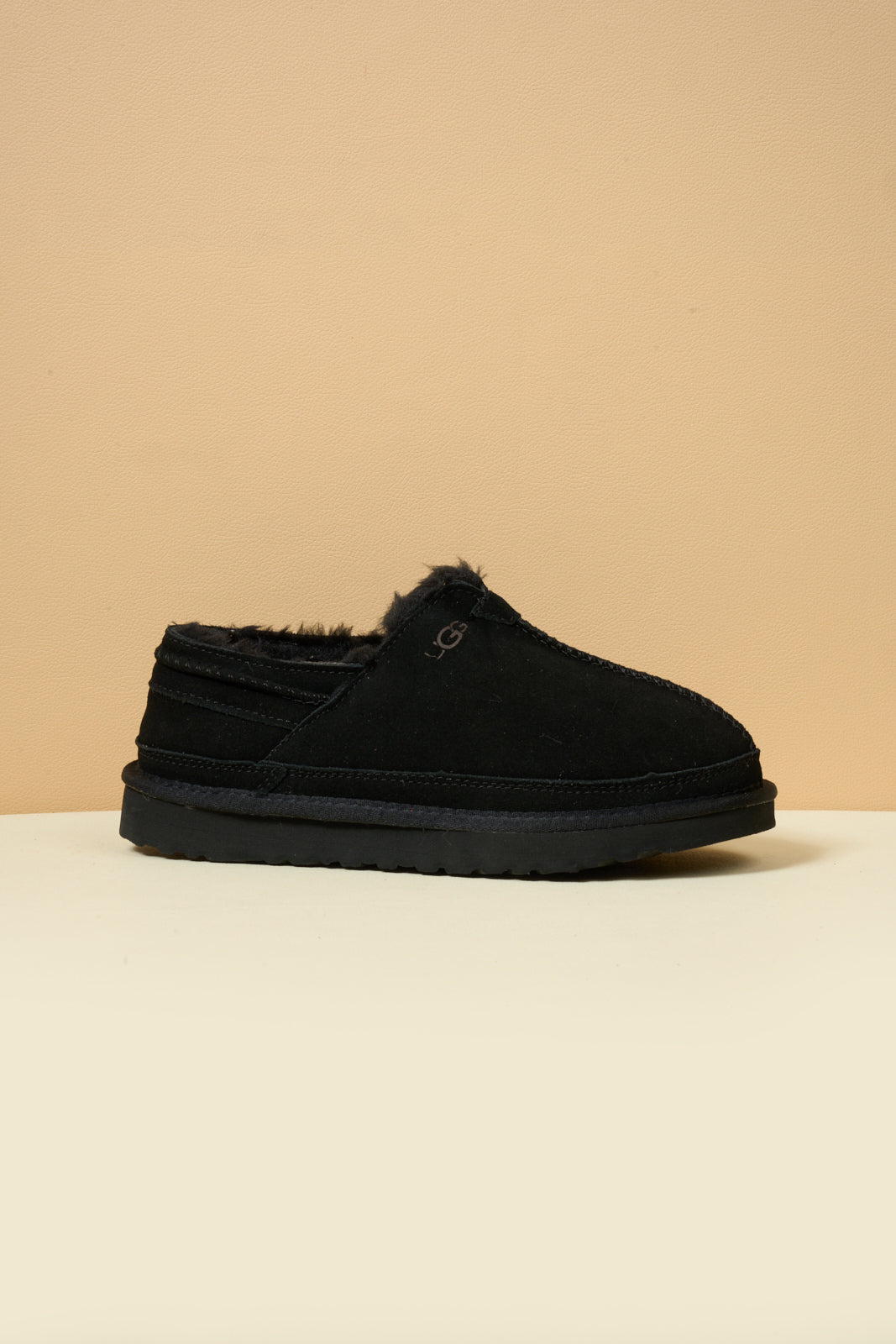 UGG Brisk Feels Wool Blend Slipper Boot - Black