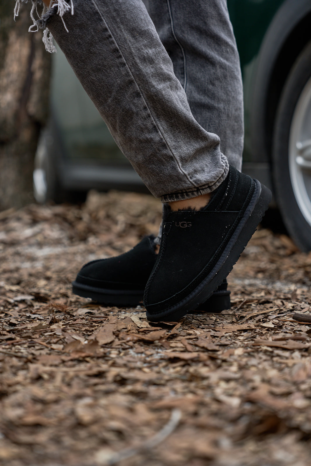 UGG Brisk Feels Wool Blend Slipper Boot - Black