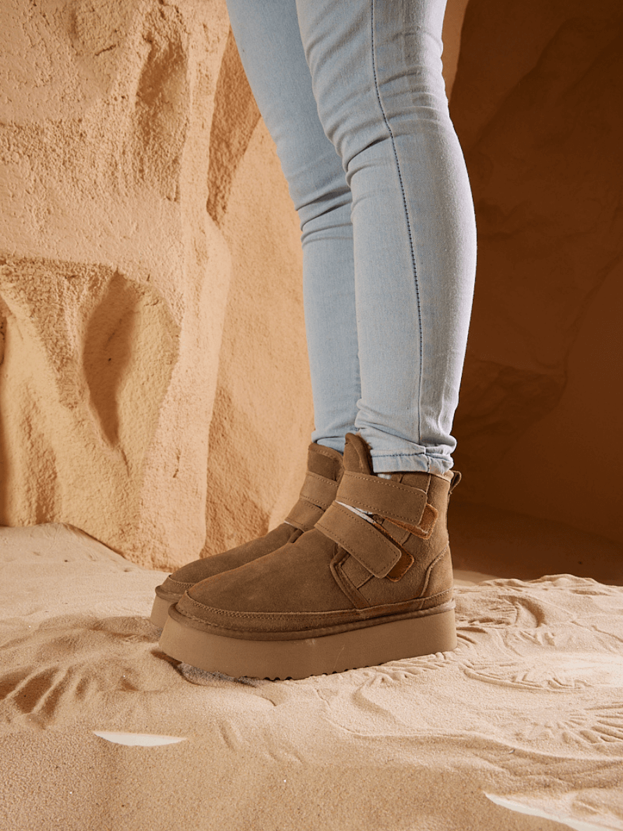 UGG Arlene Suede Platform Boots - Olive
