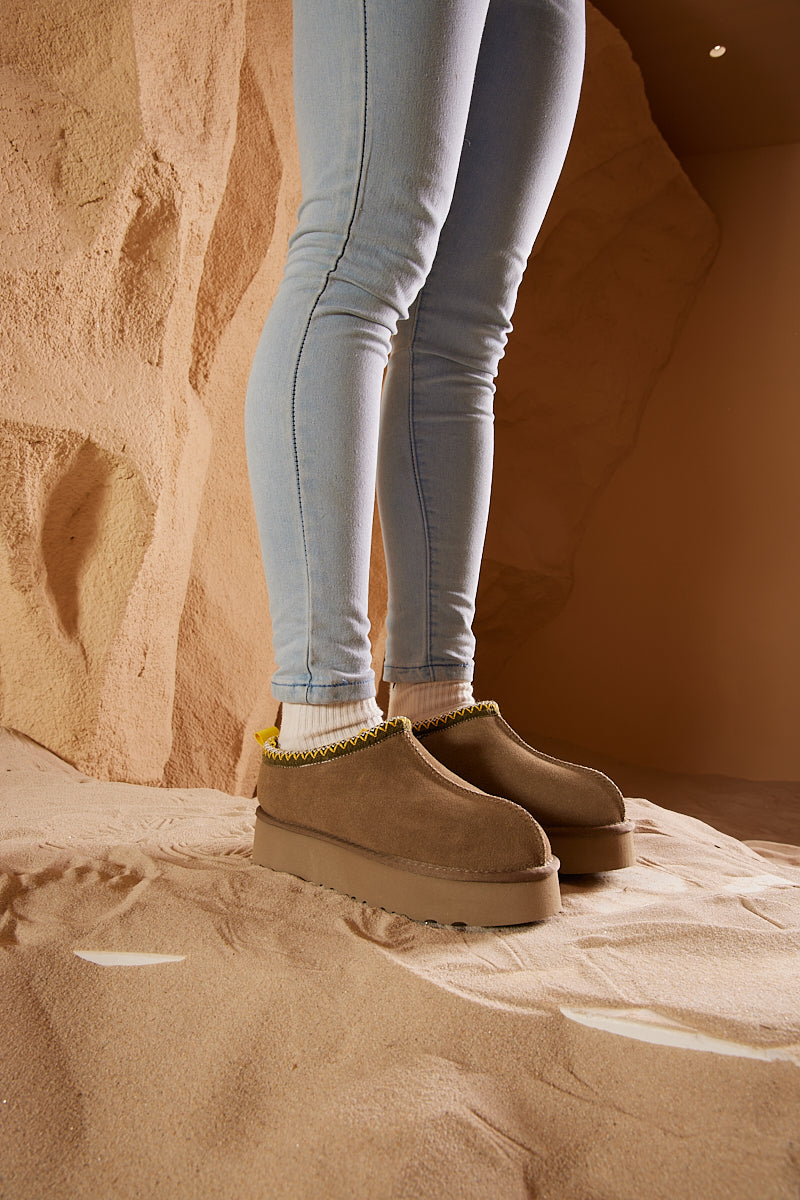 UGG Tassie X Tasman Platform Slipper Boot - Olive