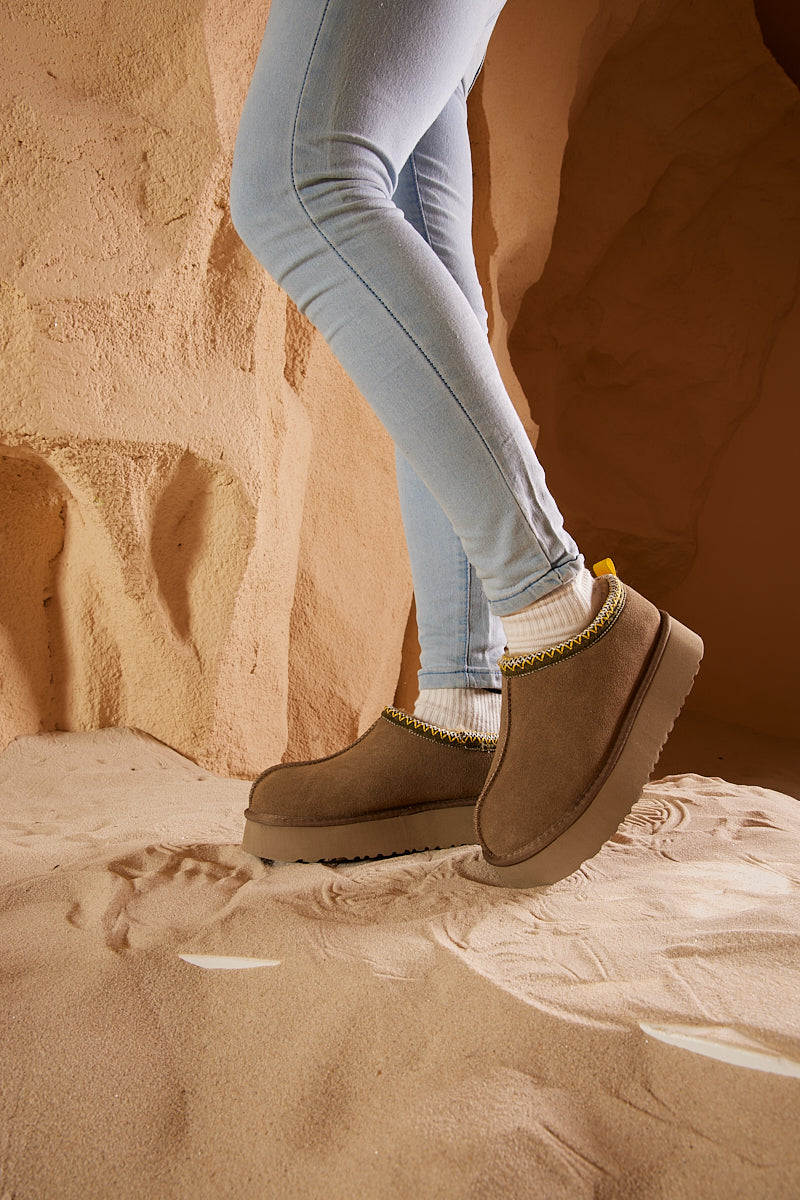 UGG Tassie X Tasman Platform Slipper Boot - Olive
