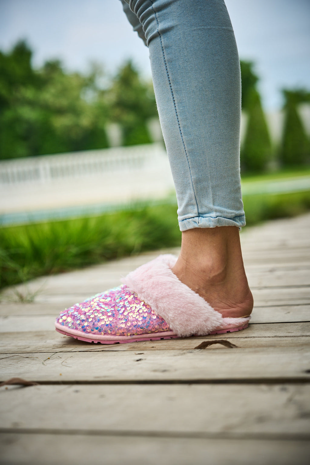 UGG Cozy Day Glam Sequins Slipper - Pink