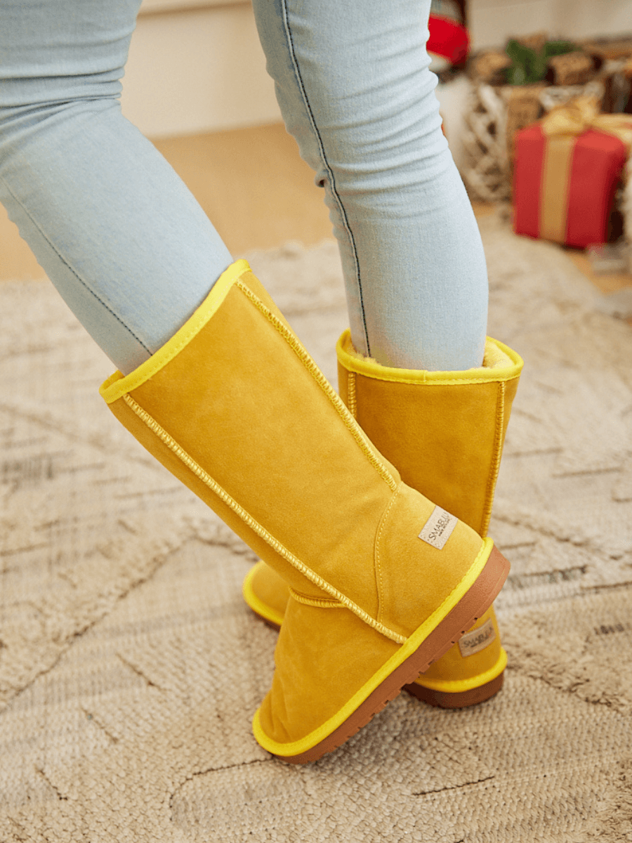 UGG Classic Suede Mid-Length boots - Yellow